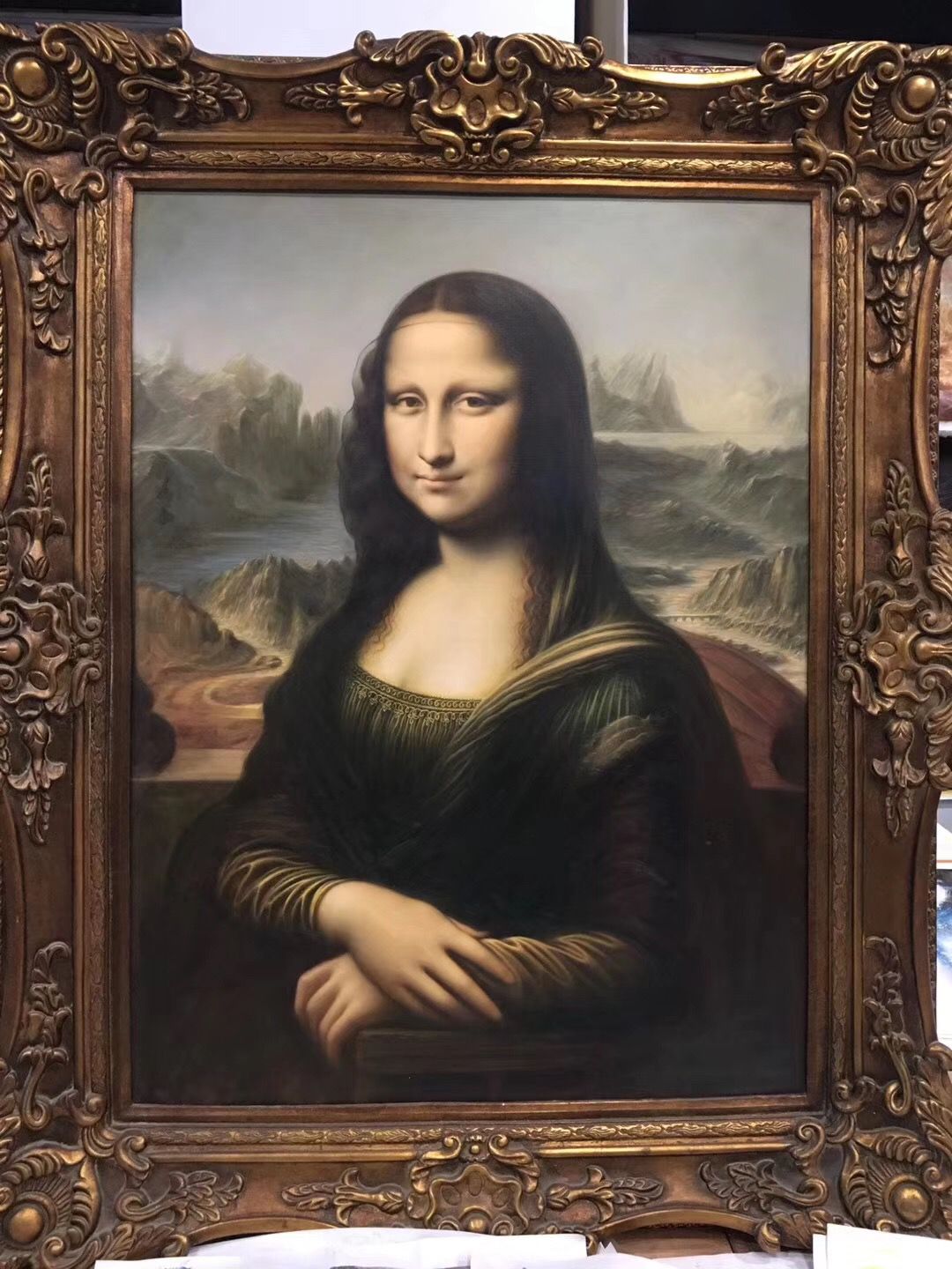 Timeless Elegance Classic Mona Lisa Inspired Oil Painting